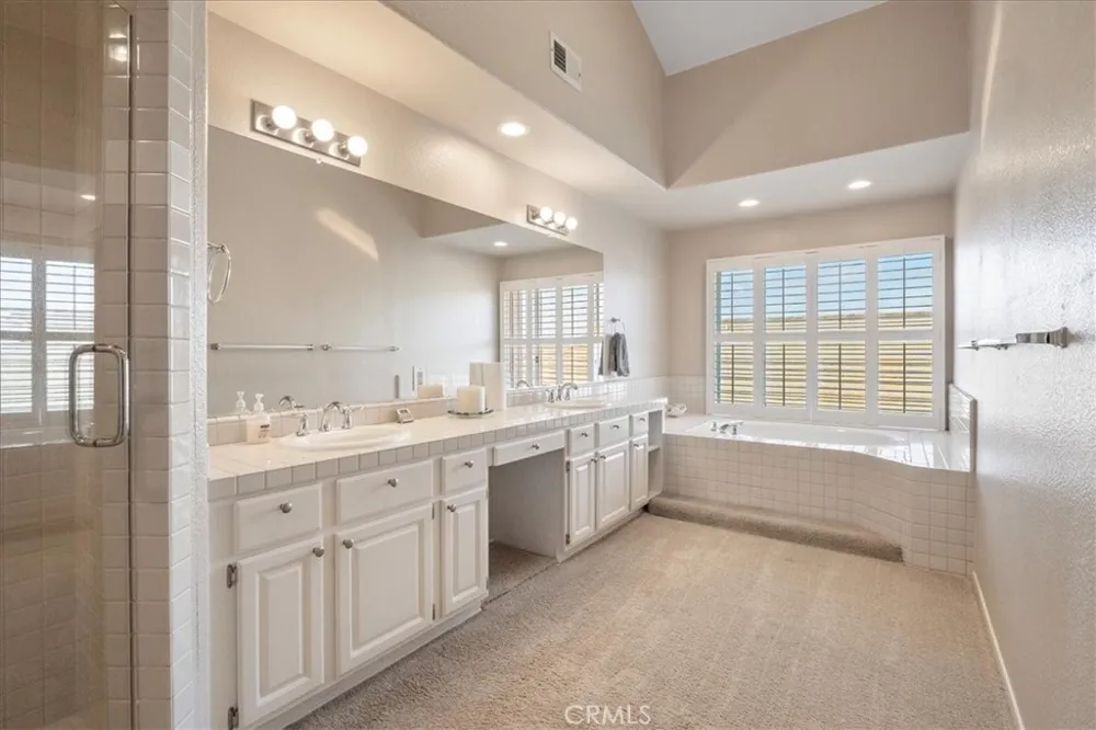 81 Via Larga Bonsall, CA 92003
