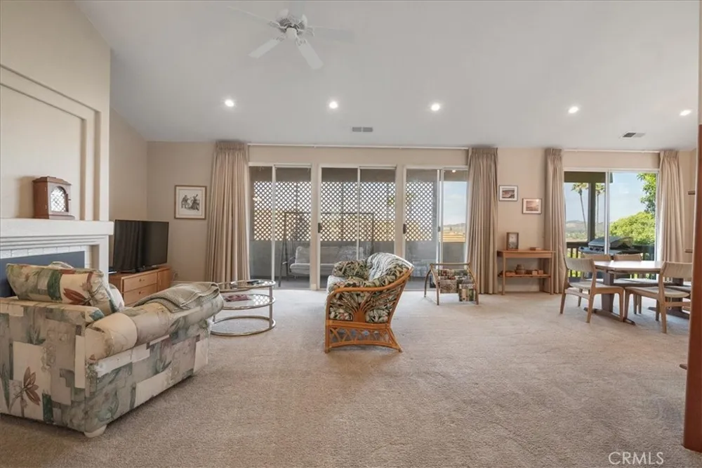 81 Via Larga Bonsall, CA 92003