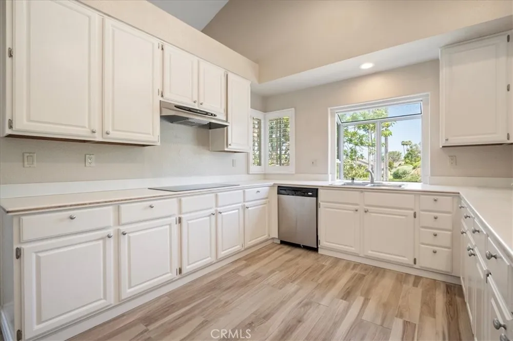 81 Via Larga Bonsall, CA 92003
