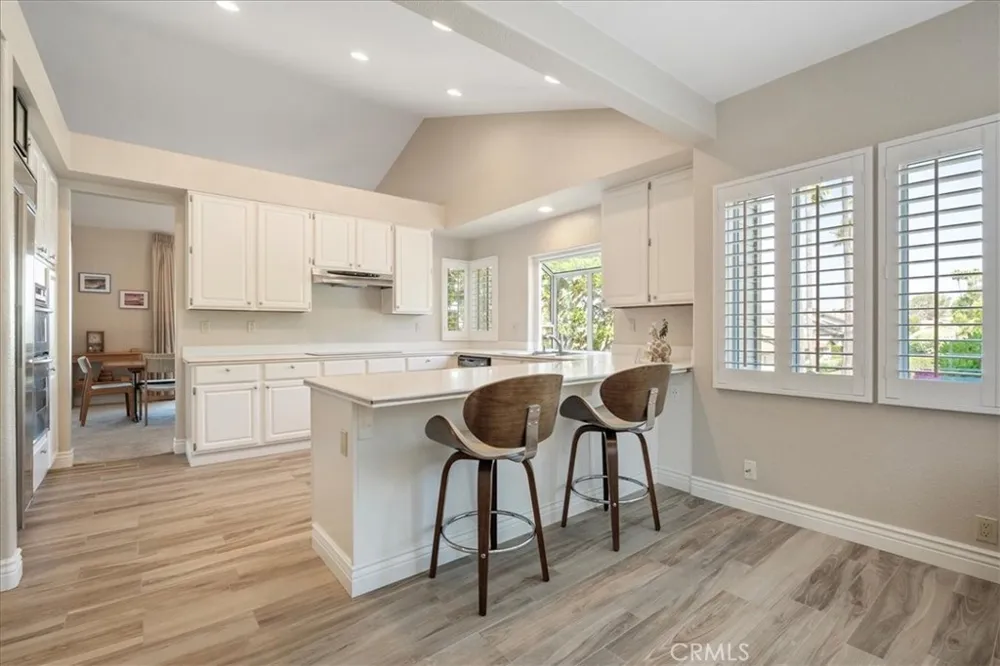 81 Via Larga Bonsall, CA 92003