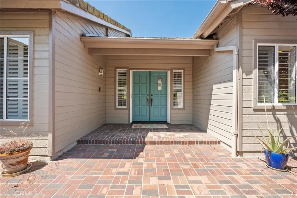 81 Via Larga Bonsall, CA 92003