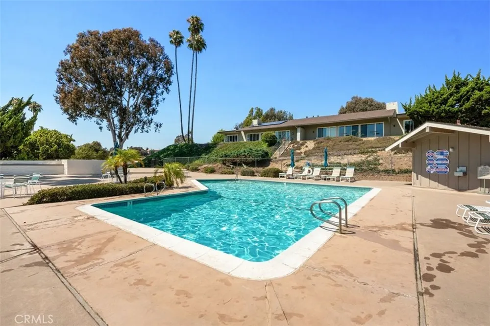 81 Via Larga Bonsall, CA 92003