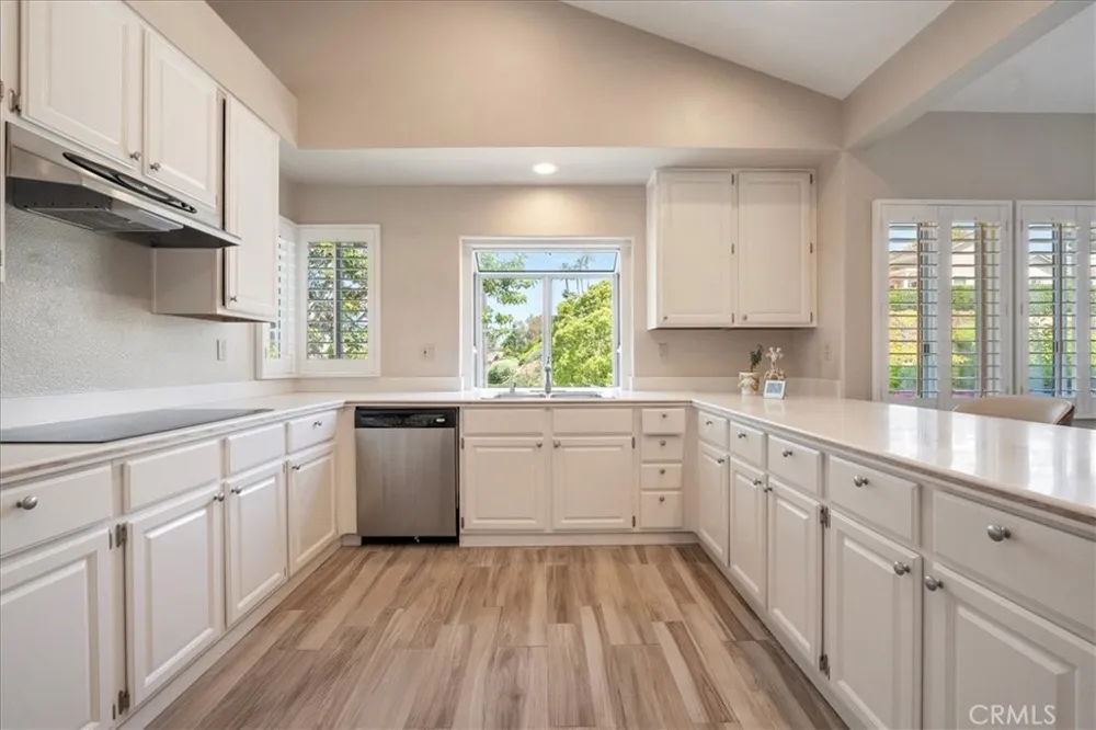 81 Via Larga Bonsall, CA 92003