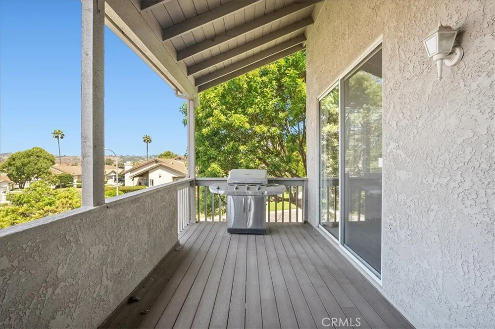 81 Via Larga Bonsall, CA 92003