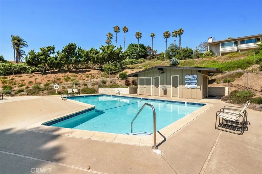 81 Via Larga Bonsall, CA 92003