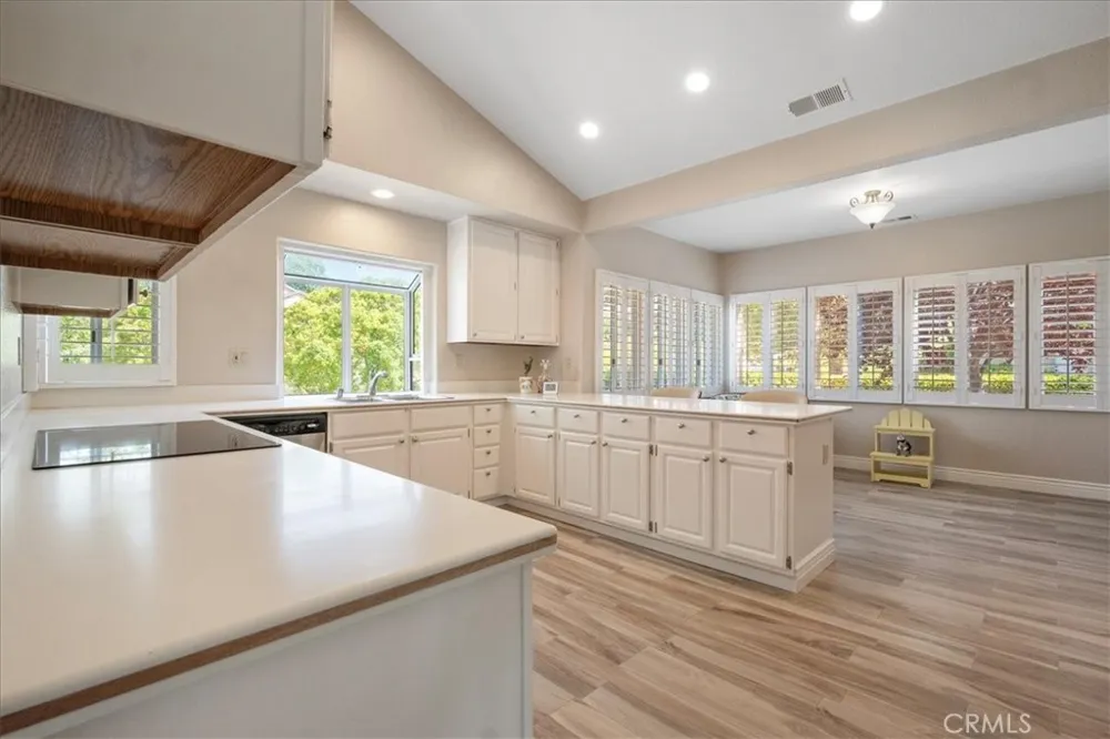 81 Via Larga Bonsall, CA 92003