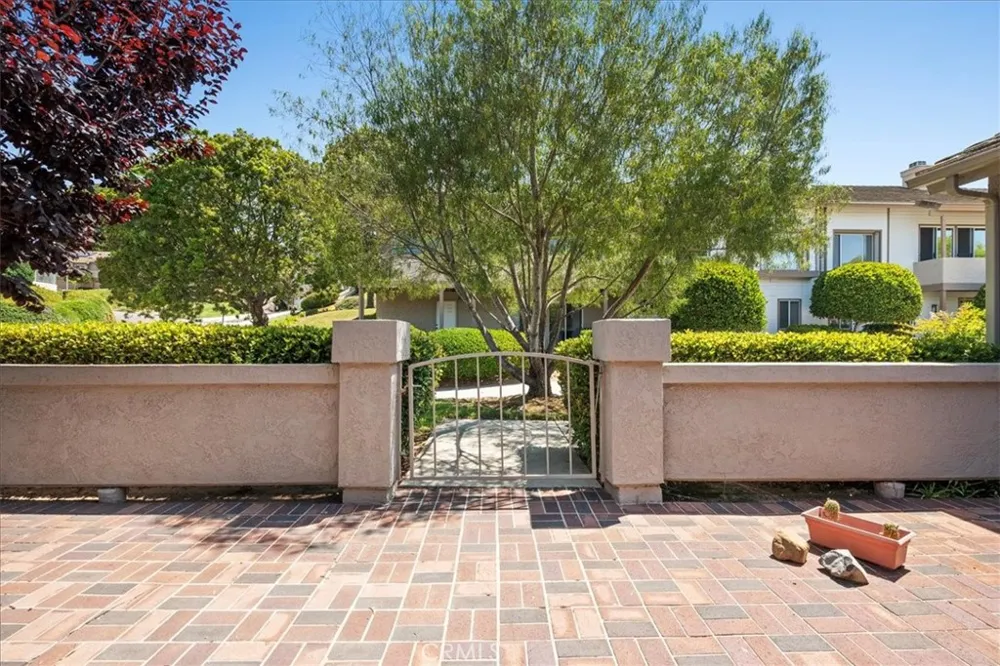 81 Via Larga Bonsall, CA 92003