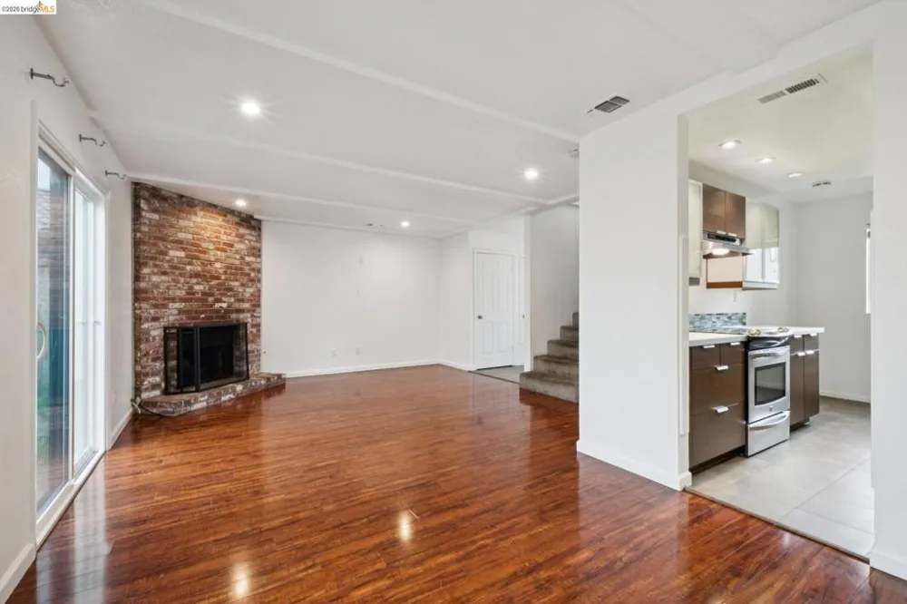 2600 Giant Rd #35 San Pablo, CA 94806