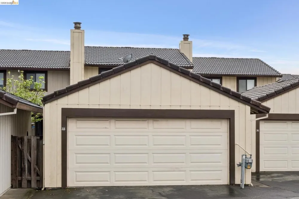 2600 Giant Rd #35 San Pablo, CA 94806