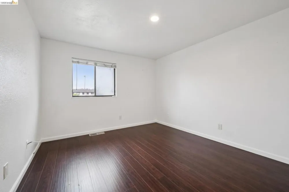 2600 Giant Rd #35 San Pablo, CA 94806