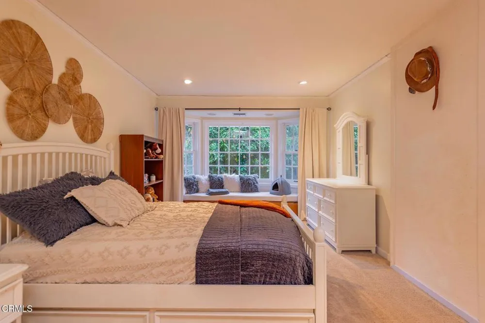 11849 Sulphur Mountain Road Ojai, CA 93023