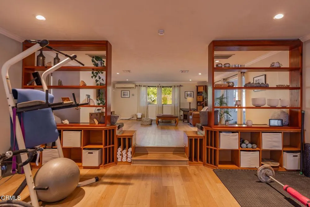 11849 Sulphur Mountain Road Ojai, CA 93023