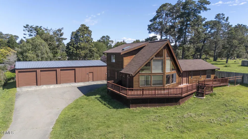 24763 Sashandre Lane Fort Bragg, CA 95437