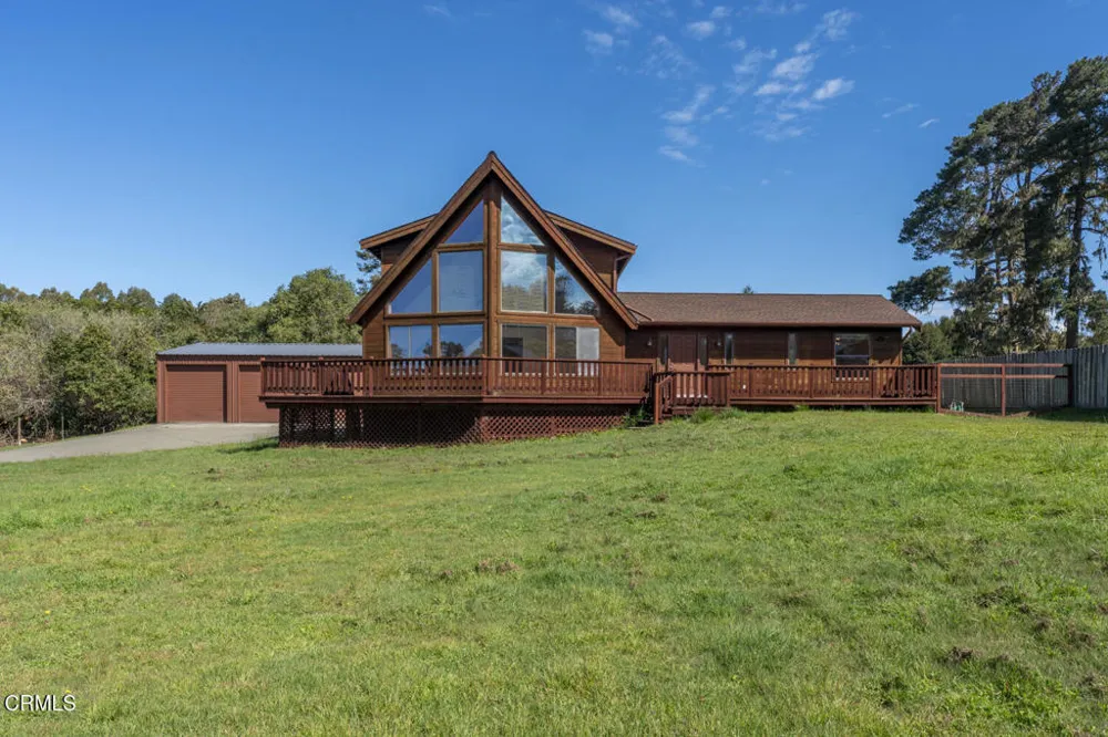 24763 Sashandre Lane Fort Bragg, CA 95437
