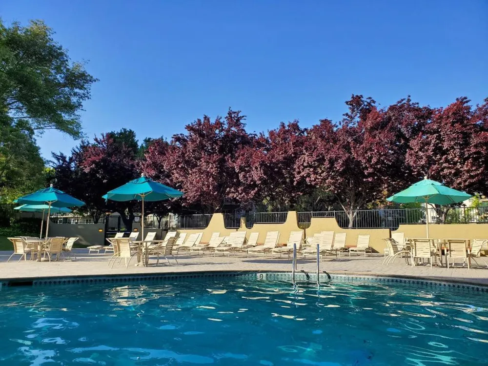 932 Peninsula Avenue #406 San Mateo, CA 94401