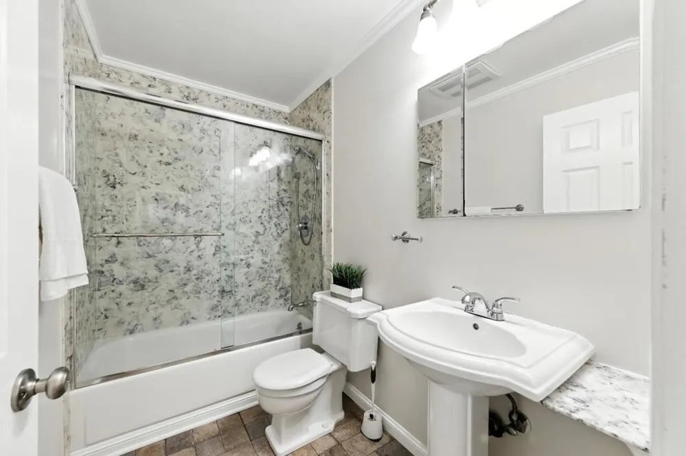 932 Peninsula Avenue #406 San Mateo, CA 94401