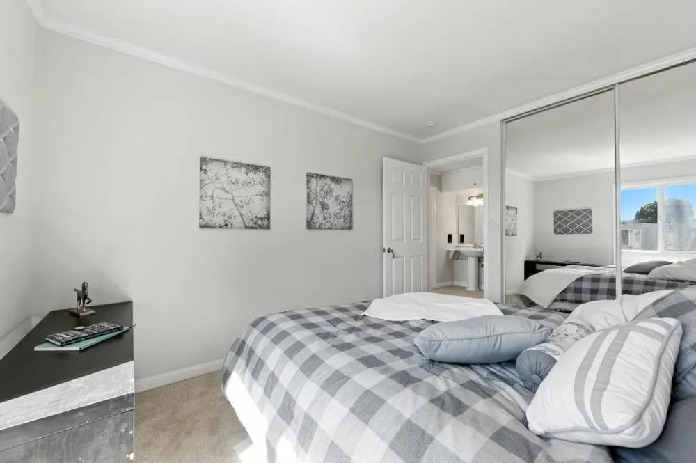 932 Peninsula Avenue #406 San Mateo, CA 94401
