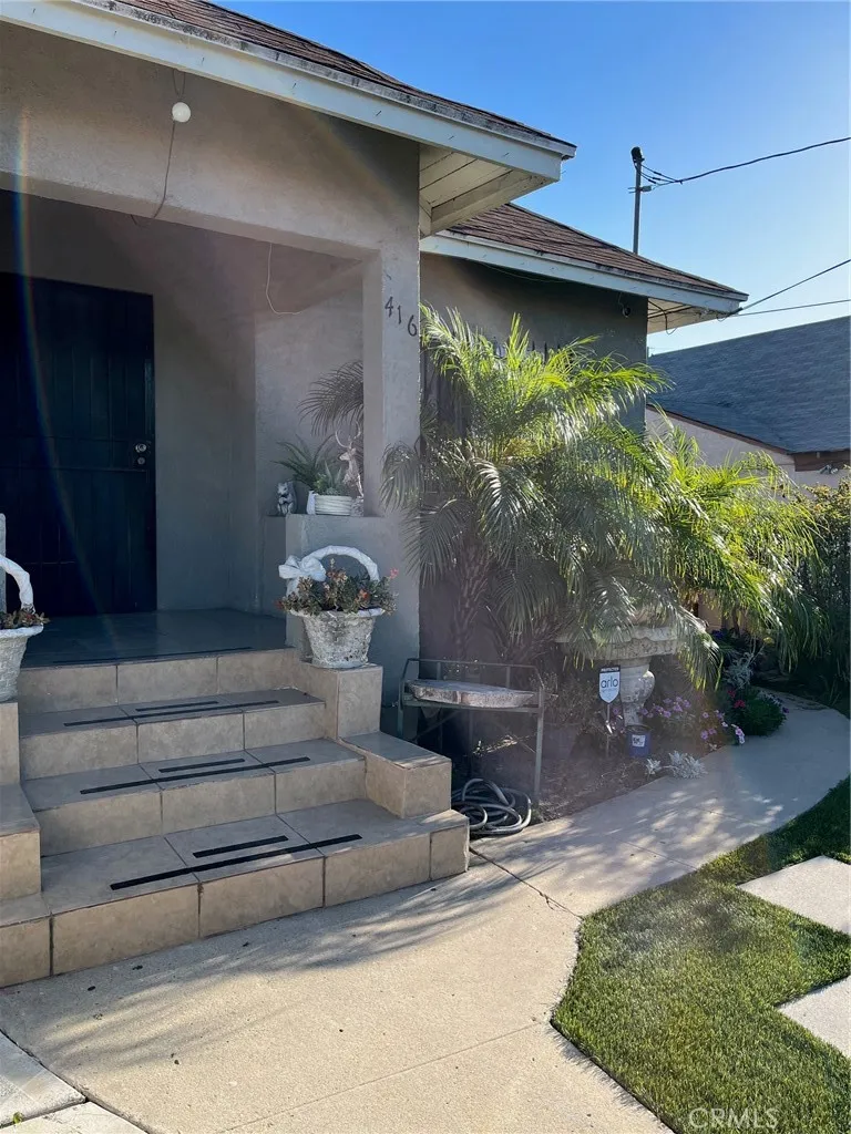 416 E 31st Street Los Angeles, CA 90011