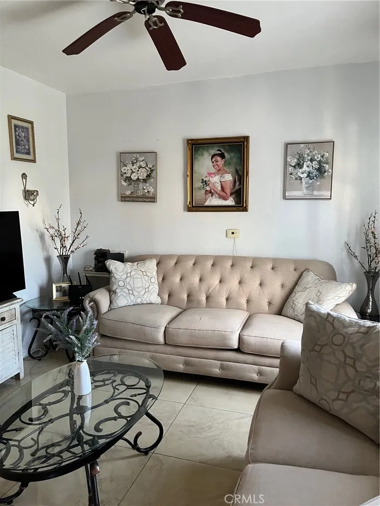 416 E 31st Street Los Angeles, CA 90011