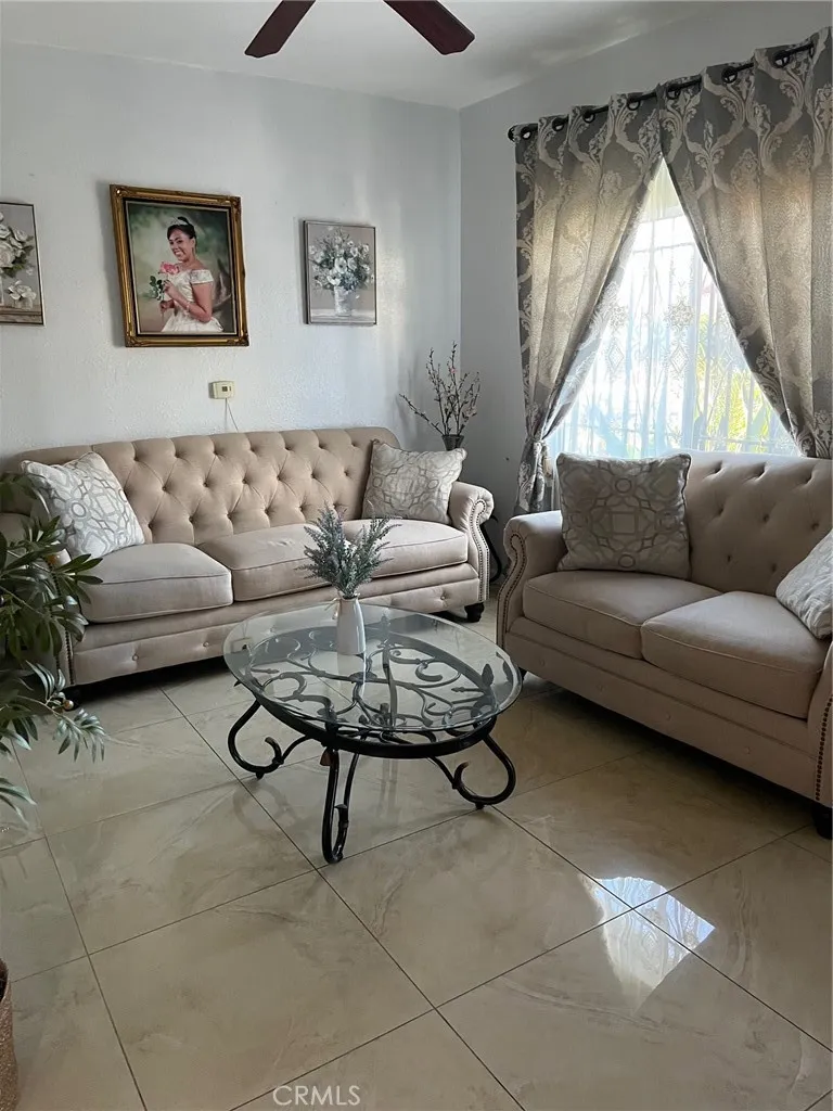 416 E 31st Street Los Angeles, CA 90011
