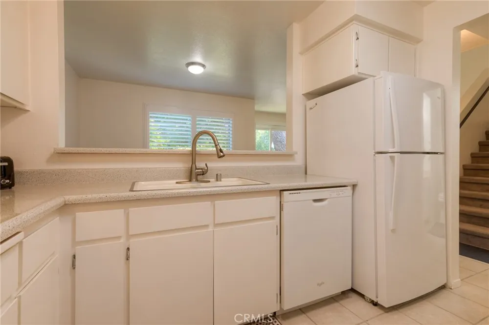 2883 Pennyroyal dr Chico, CA 95928