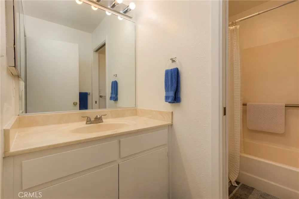 2883 Pennyroyal dr Chico, CA 95928