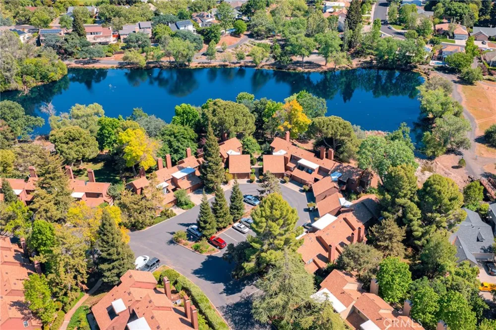 2883 Pennyroyal dr Chico, CA 95928