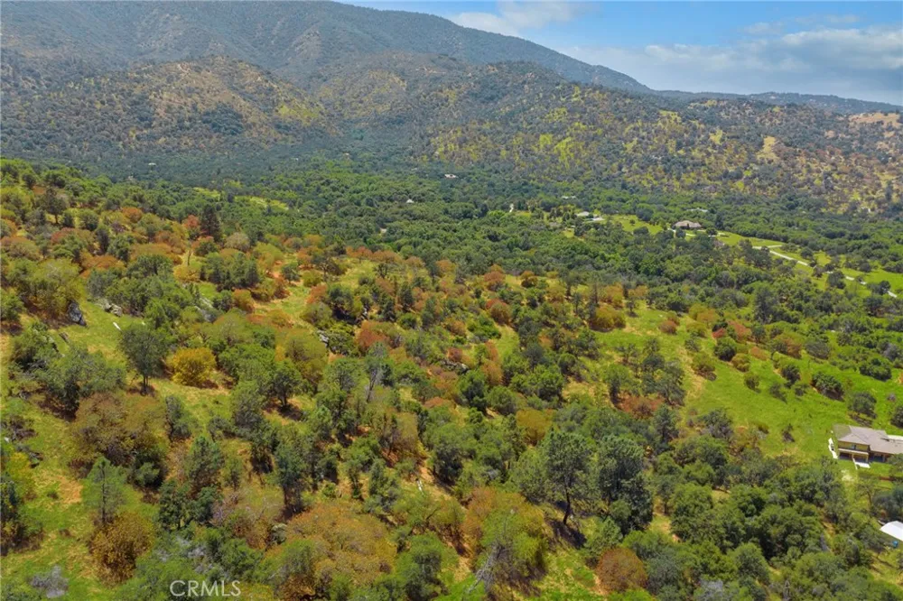 1 Kirkham Court Keene, CA 93531