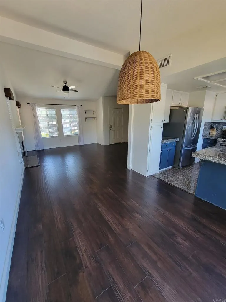 2299 San Remo Circle Vista, CA 92084