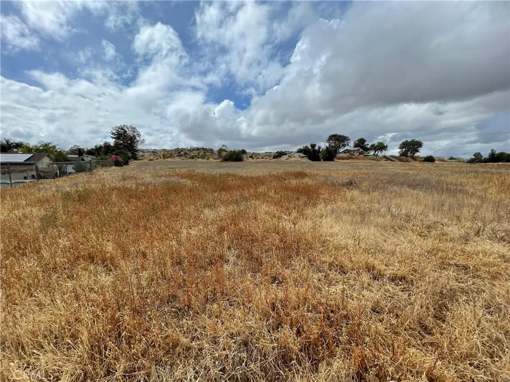 Park Ave Perris, CA 92570