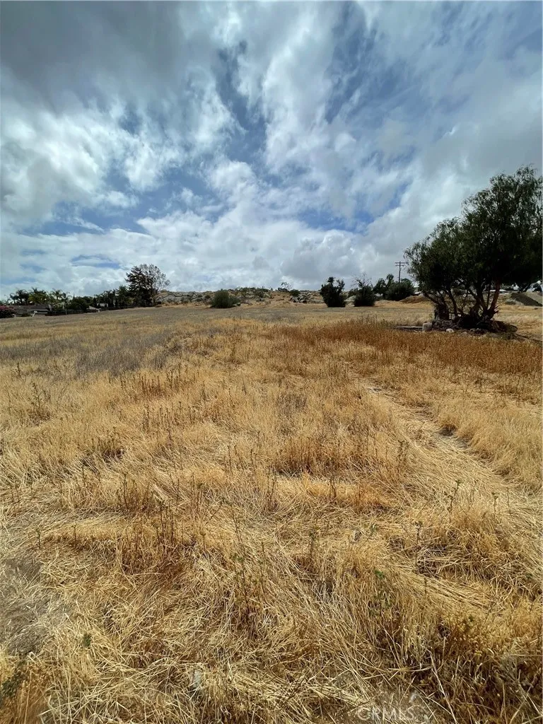 Park Ave Perris, CA 92570