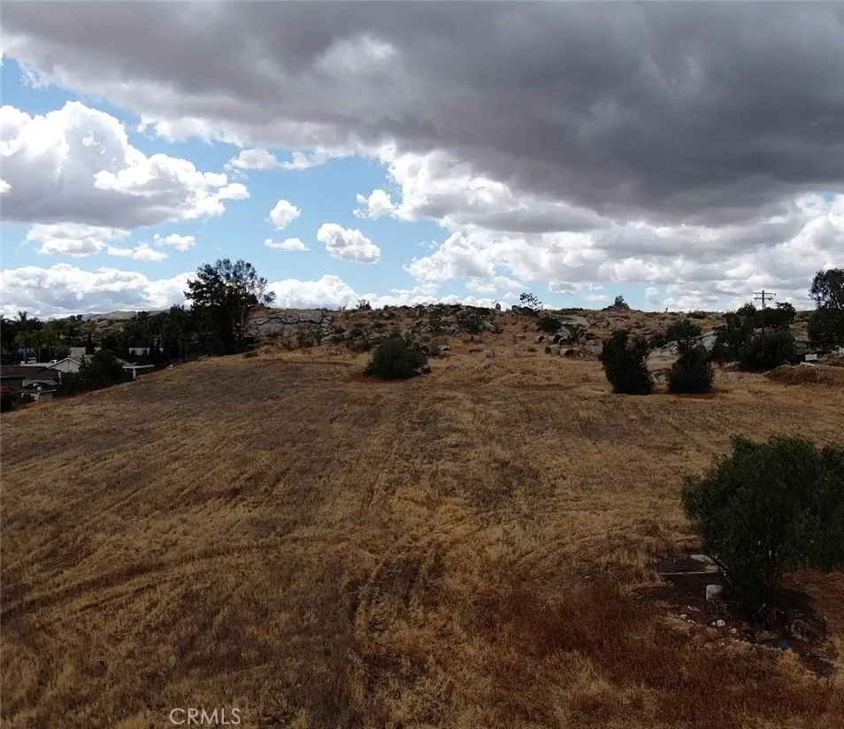 Park Ave Perris, CA 92570