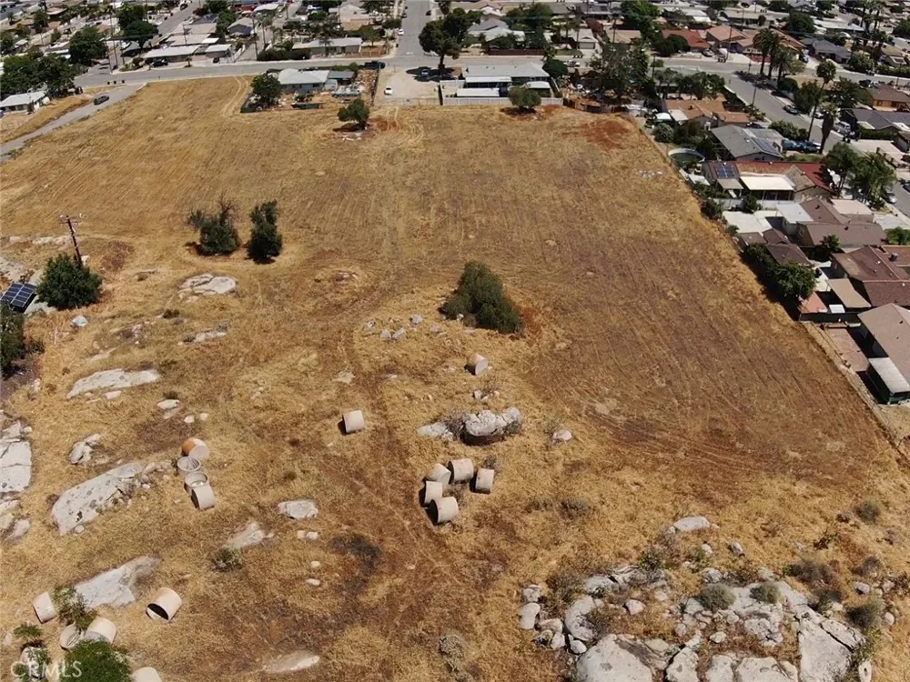 Park Ave Perris, CA 92570