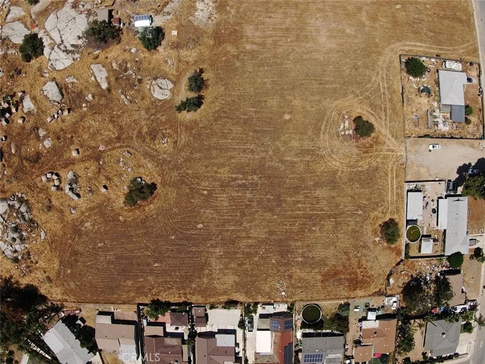 Park Ave Perris, CA 92570