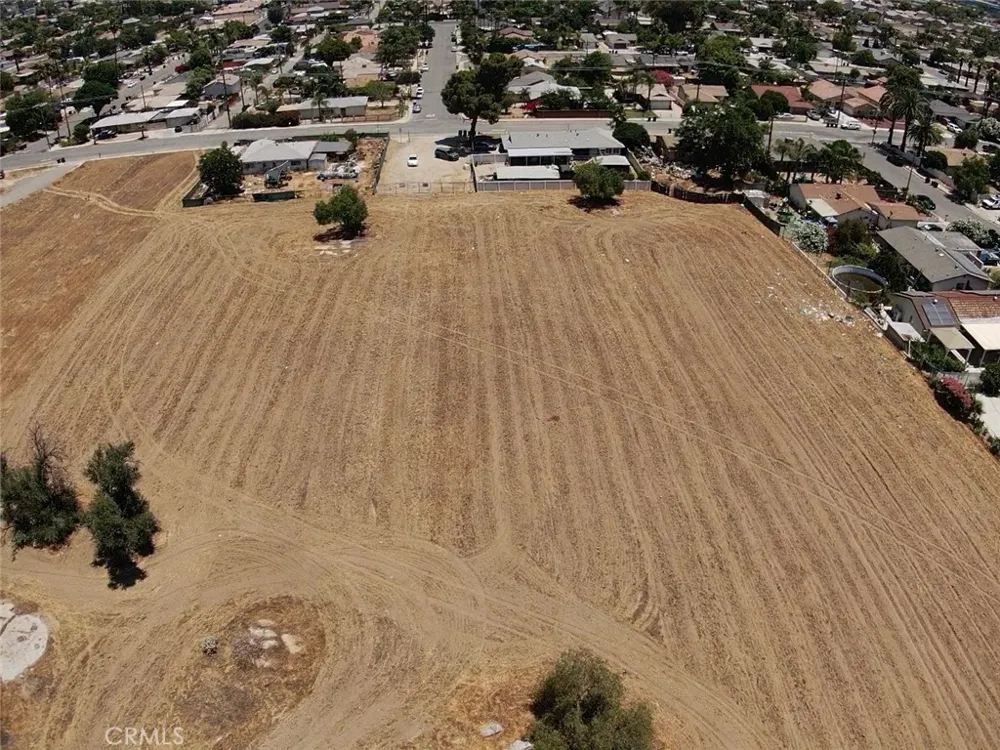 Park Ave Perris, CA 92570