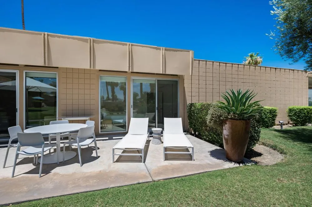 72915 El Paseo #615 Palm Desert, CA 92260