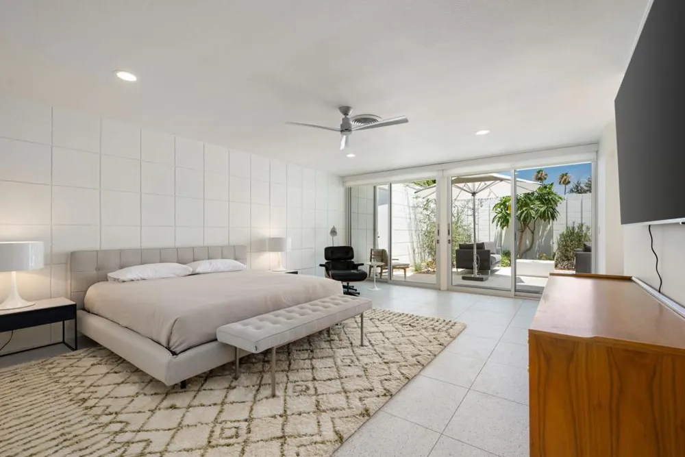 72915 El Paseo #615 Palm Desert, CA 92260