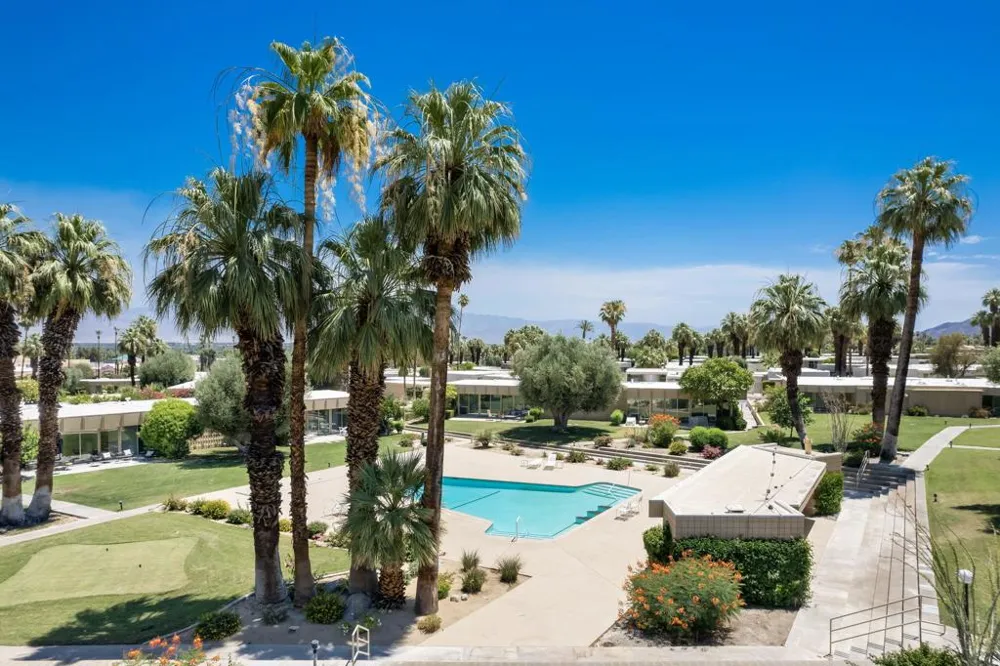 72915 El Paseo #615 Palm Desert, CA 92260