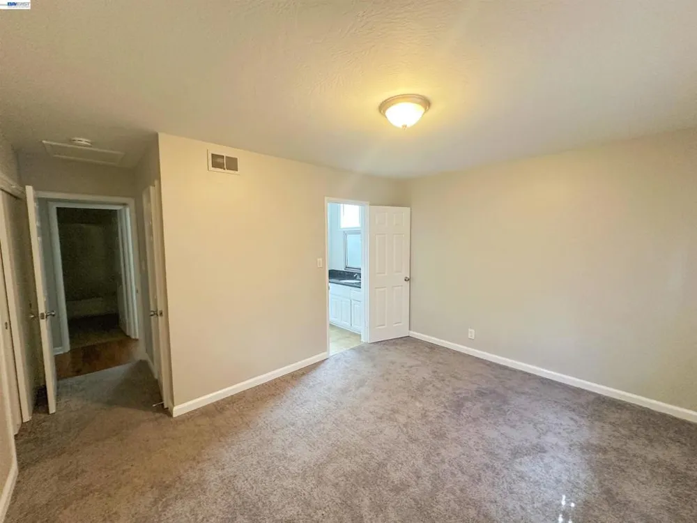 378 Acacia St Fairfield, CA 94533