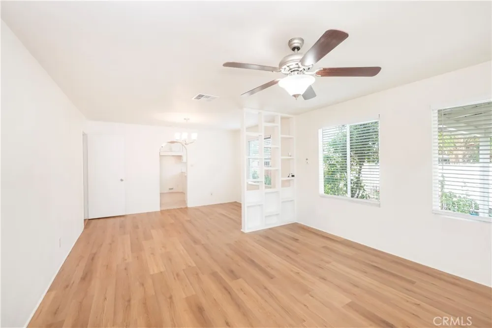 7579 Emerald Street Riverside, CA 92504