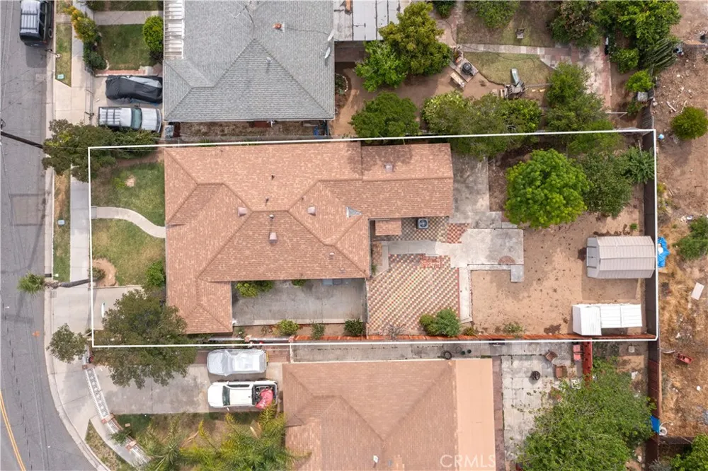7579 Emerald Street Riverside, CA 92504