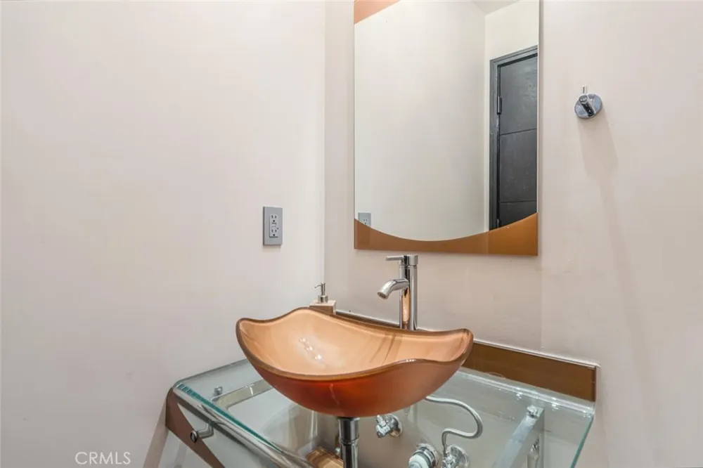 6 Colt Bell Canyon, CA 91307