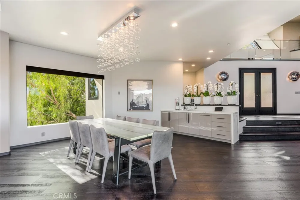 6 Colt Bell Canyon, CA 91307