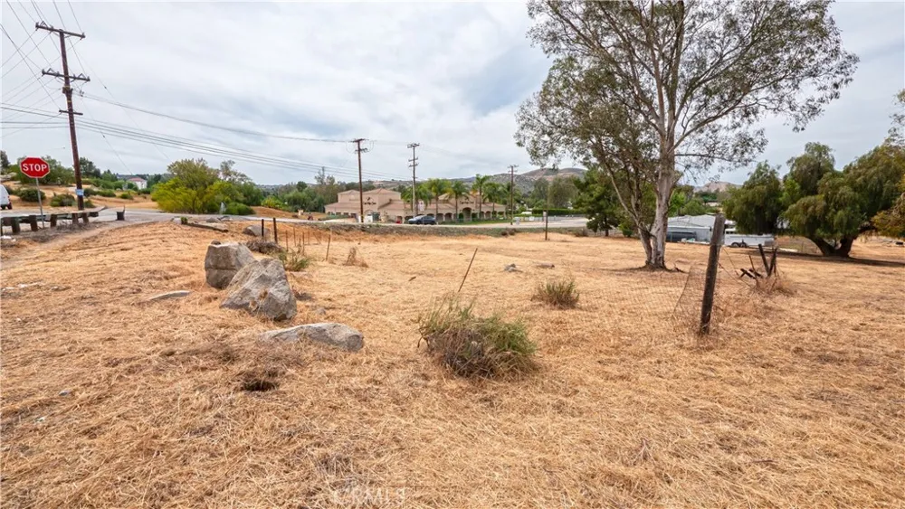 30970 Melvin Menifee, CA 92584