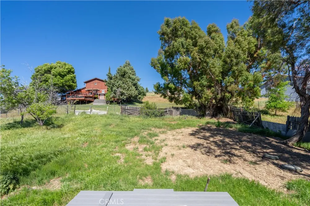 42640 Ranch Club Lake Hughes, CA 93532