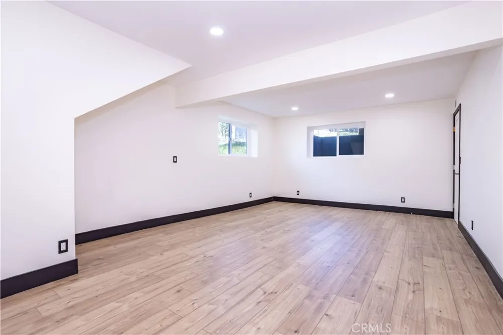 42640 Ranch Club Lake Hughes, CA 93532