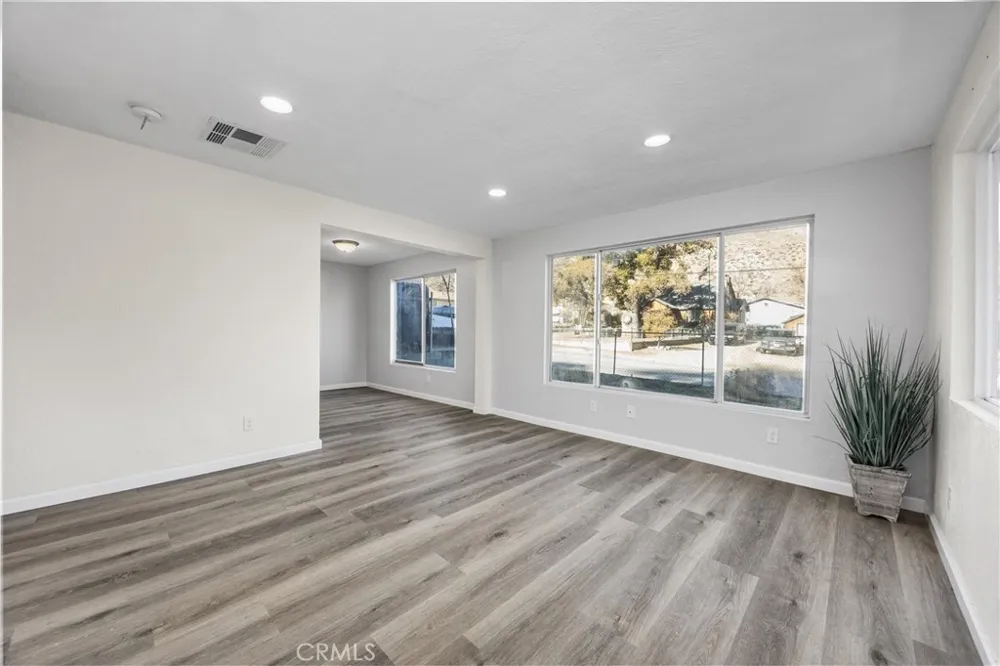 508 South Drive Lebec, CA 93243