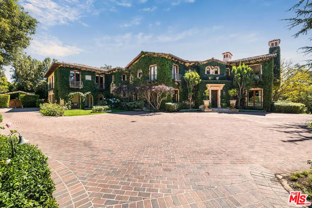 1550 Amalfi Drive Pacific Palisades, CA 90272