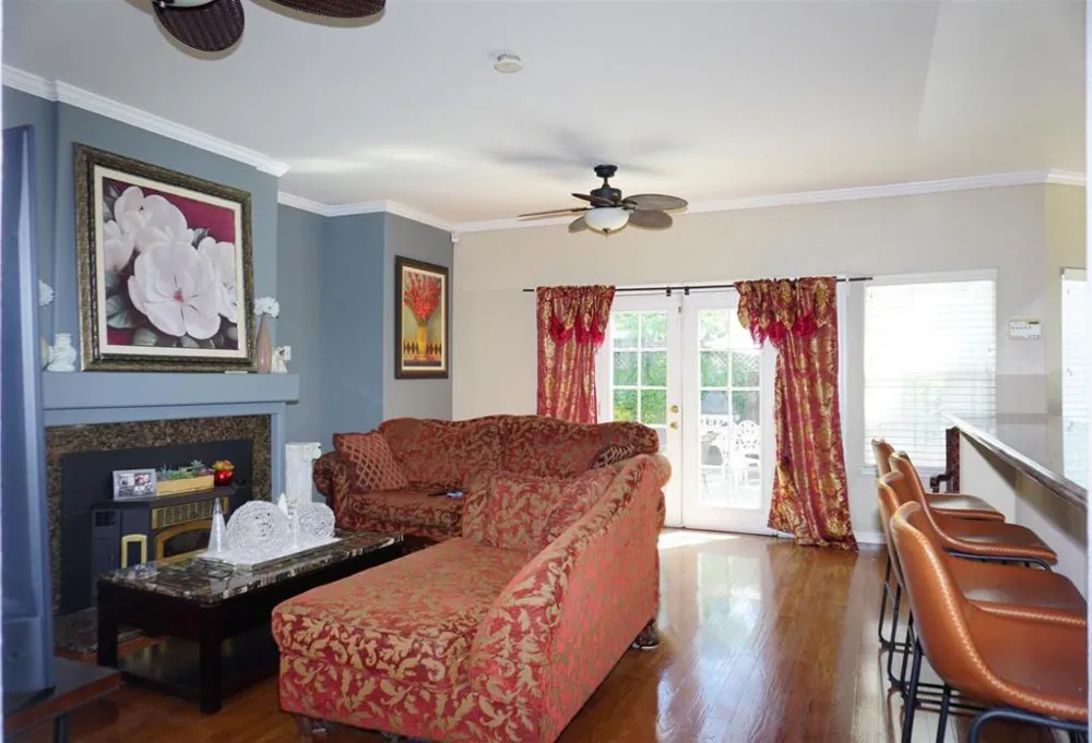 9402 Rodeo Drive Gilroy, CA 95020