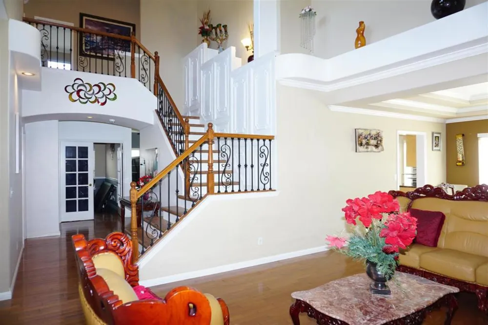 9402 Rodeo Drive Gilroy, CA 95020